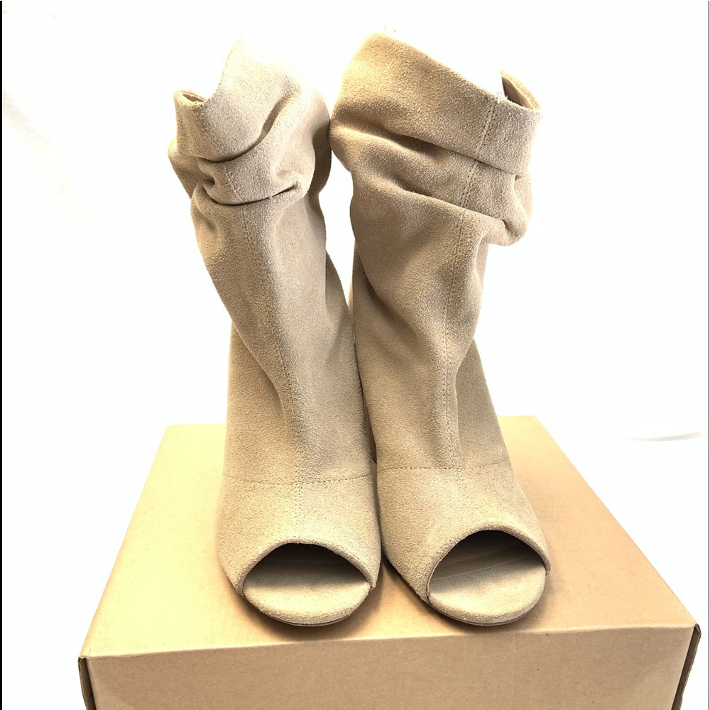 Peep Toe shoe Bootie